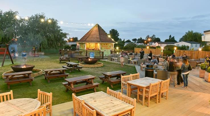 Southview Holiday Park The Elms Skegness Exteriör bild